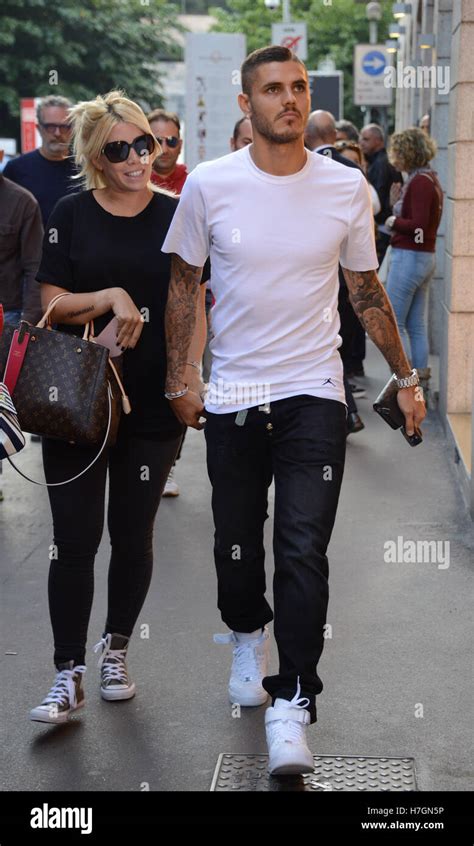 mauro icardi frau|Mauro Icardi reunites with wife Wanda Nara and says I love